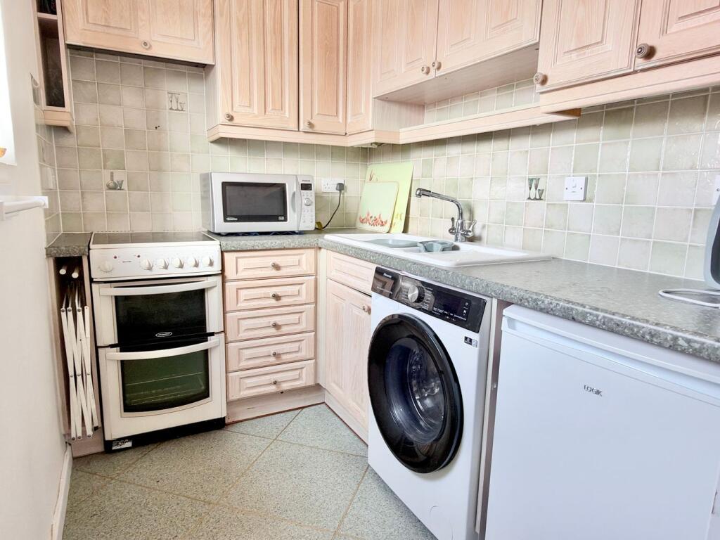 Apartment in Tewkesbury - View 4