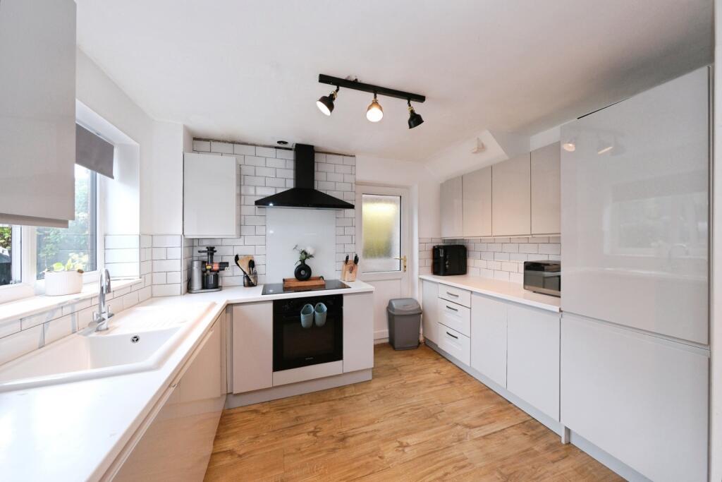 House in Ilkeston - More