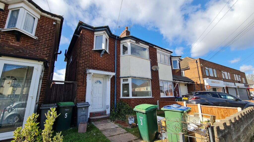 Main image of property: Lynton Avenue, West Bromwich,West Midlands, B71