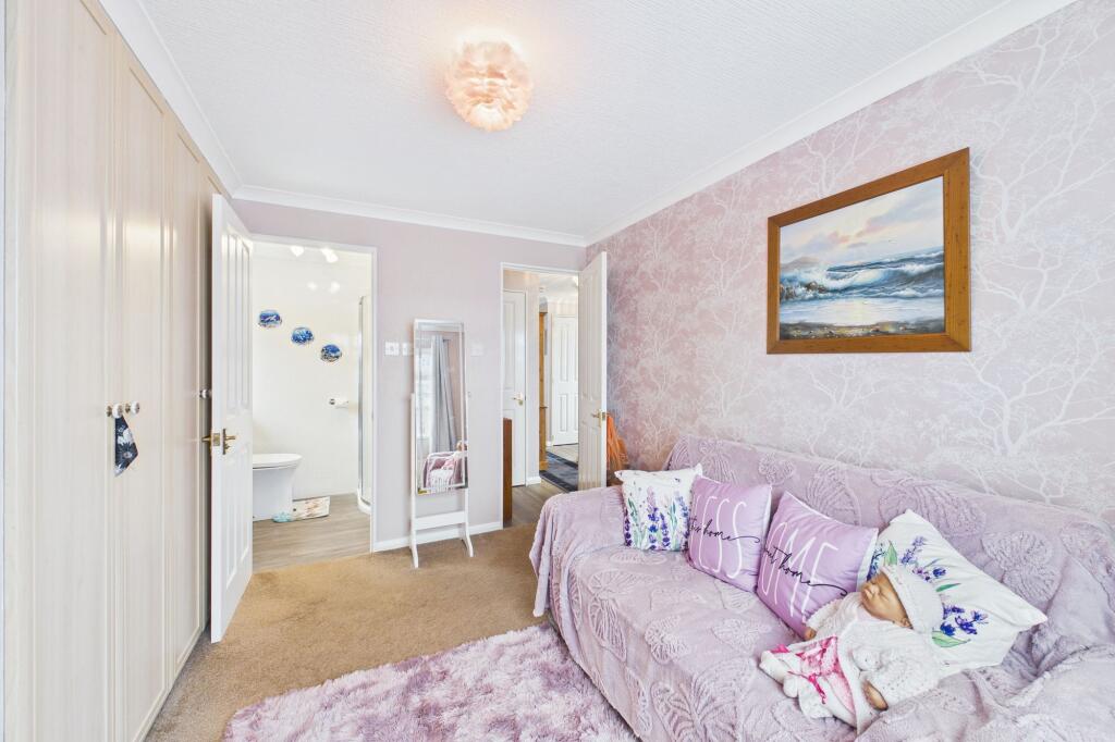 Rymer Court, Barnham, IP24 photo 5