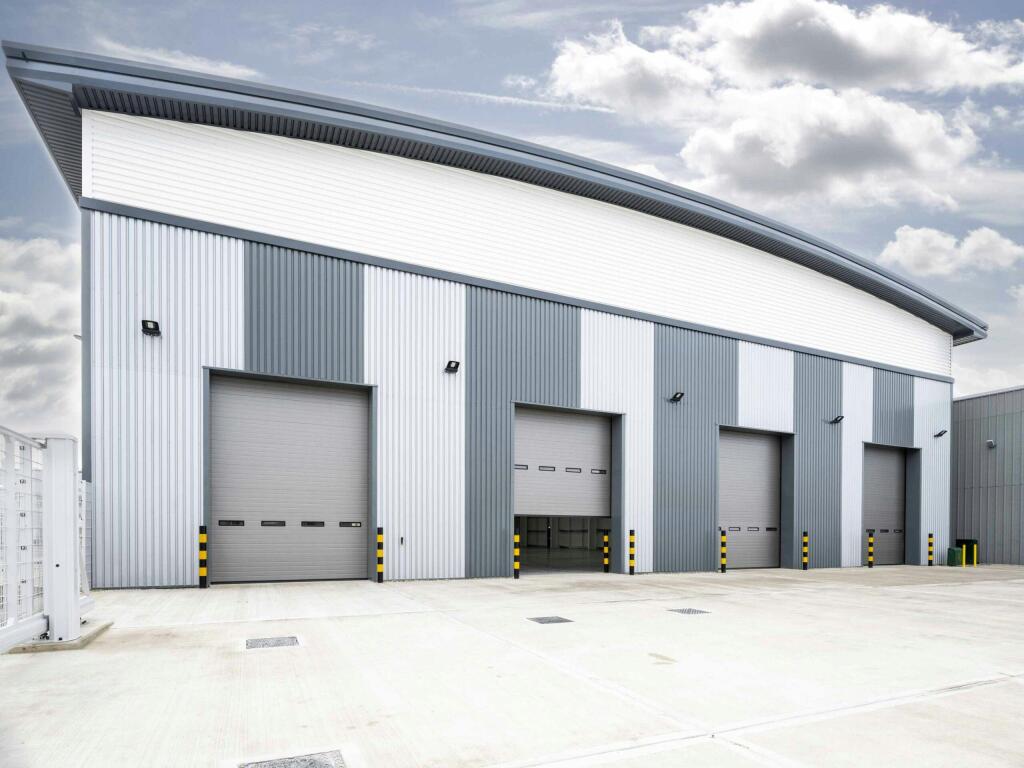 Property_Beckton_5-scaled.jpg