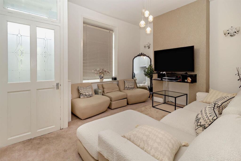 House in Bolton - View 3
