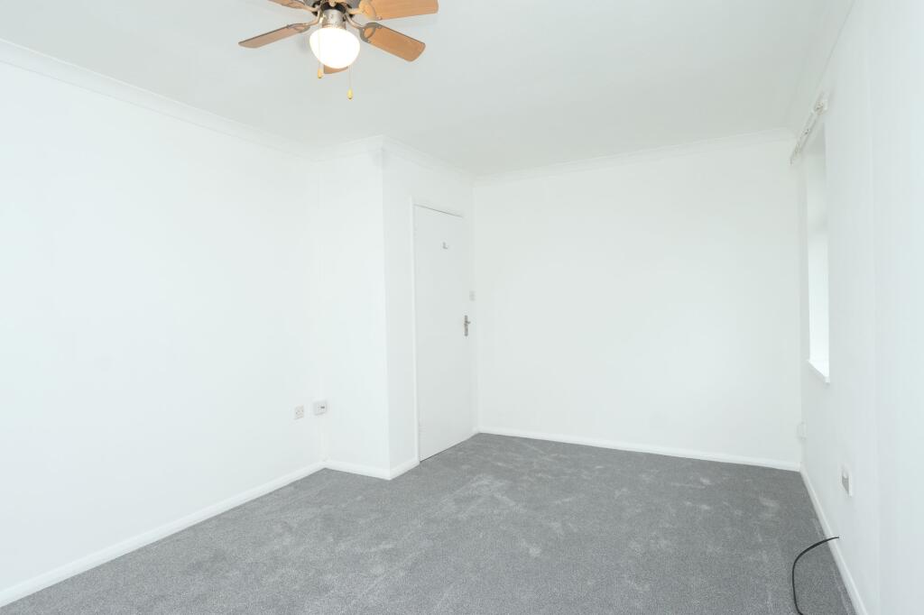 Apartment in Wealden, Willingdon and Jevington - View 5