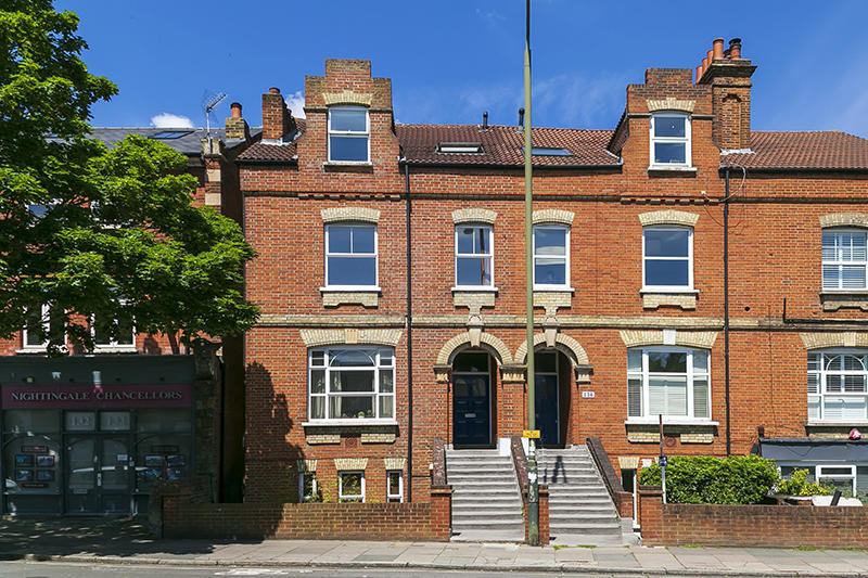 Main image of property: Sheen Road, Richmond, Surrey, TW9