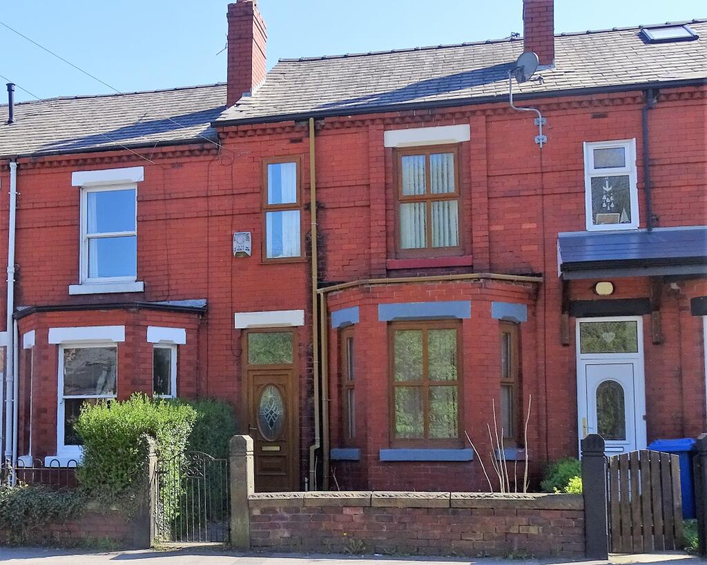 Main image of property: Warrington Road, Wigan, WN3