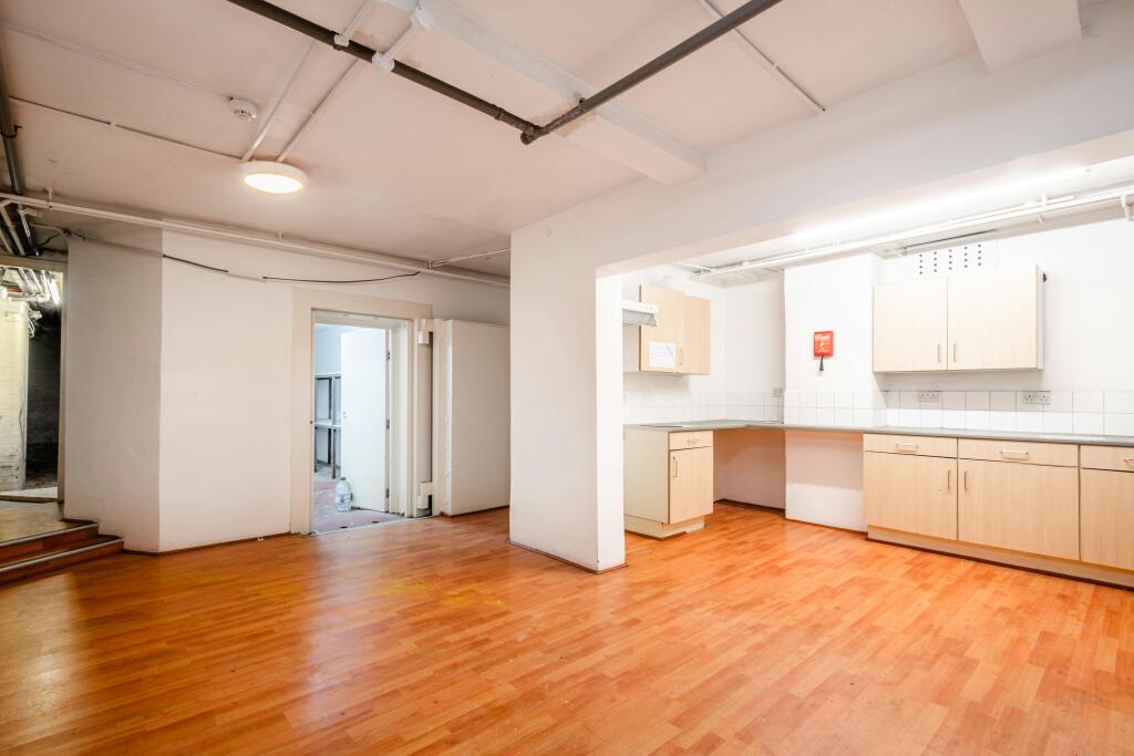 Commercial Rd 595597 Low Res 22.jpg