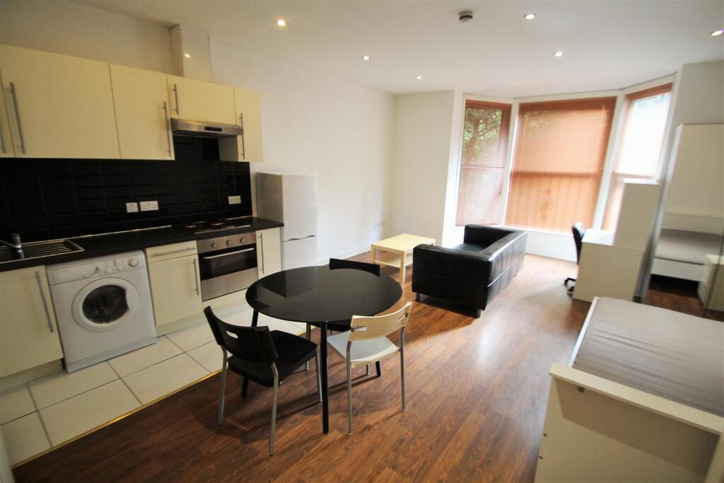 Main image of property: St Johns Terrace, Hyde Park, Leeds, LS3 1DY