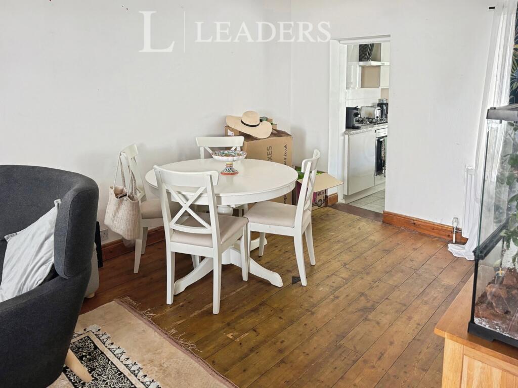 House in Portsmouth - View 4