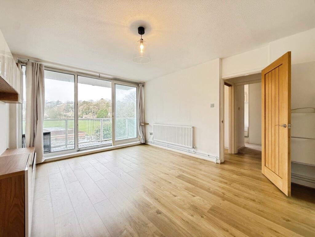 Apartment in Newton, Rotherslade, Mumbles - More