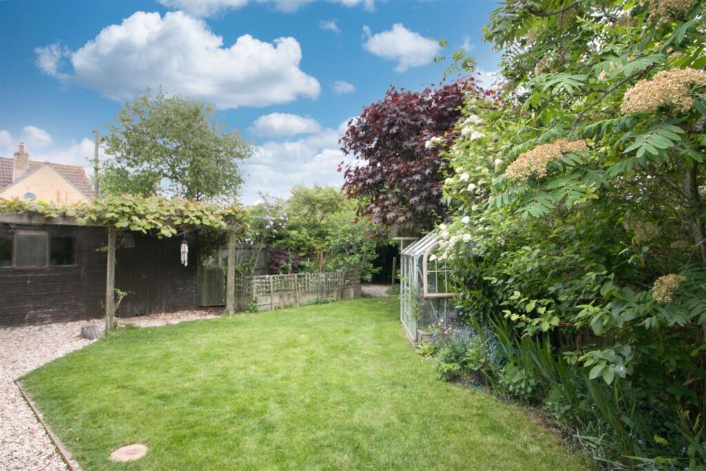 Monks Park, Milbourne, Malmesbury photo 3