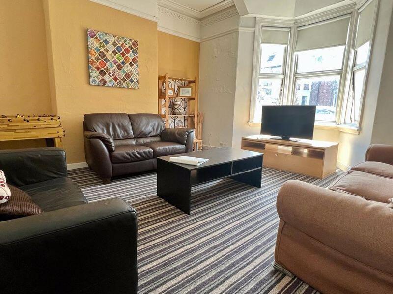 House in Newcastle upon Tyne - View 2