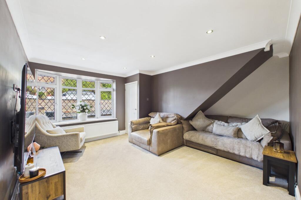House in Sandhurst - View 2