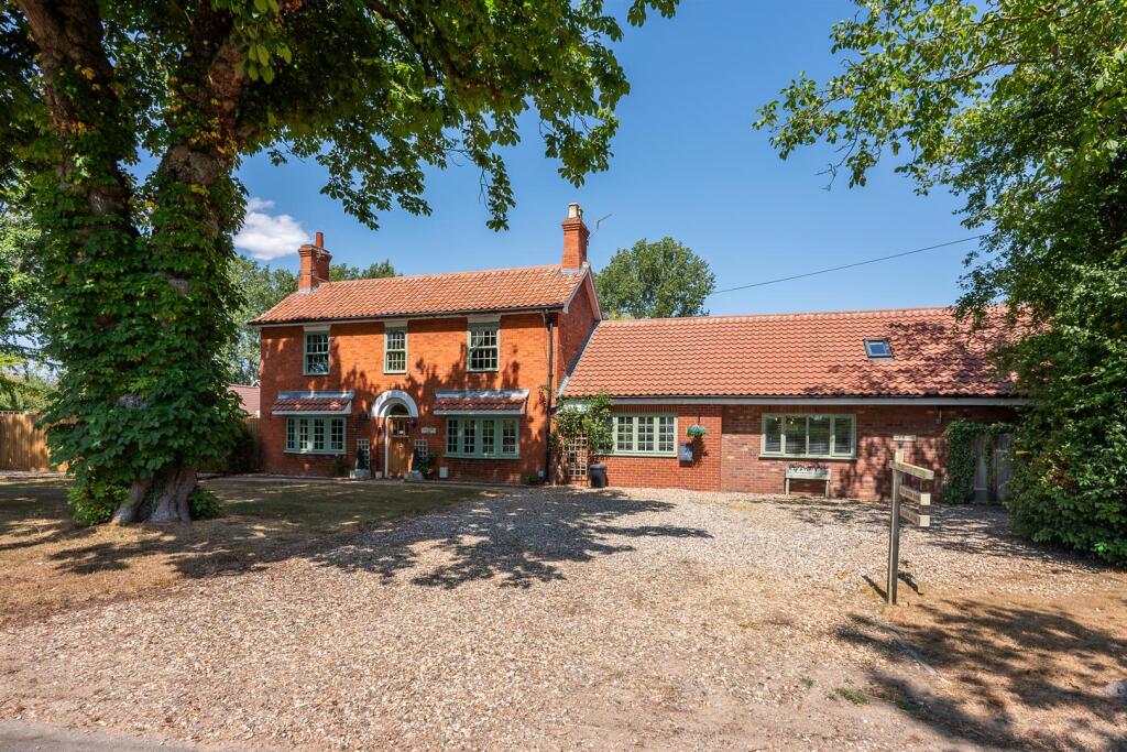 Main image of property: Brakefield Green, Yaxham, Dereham