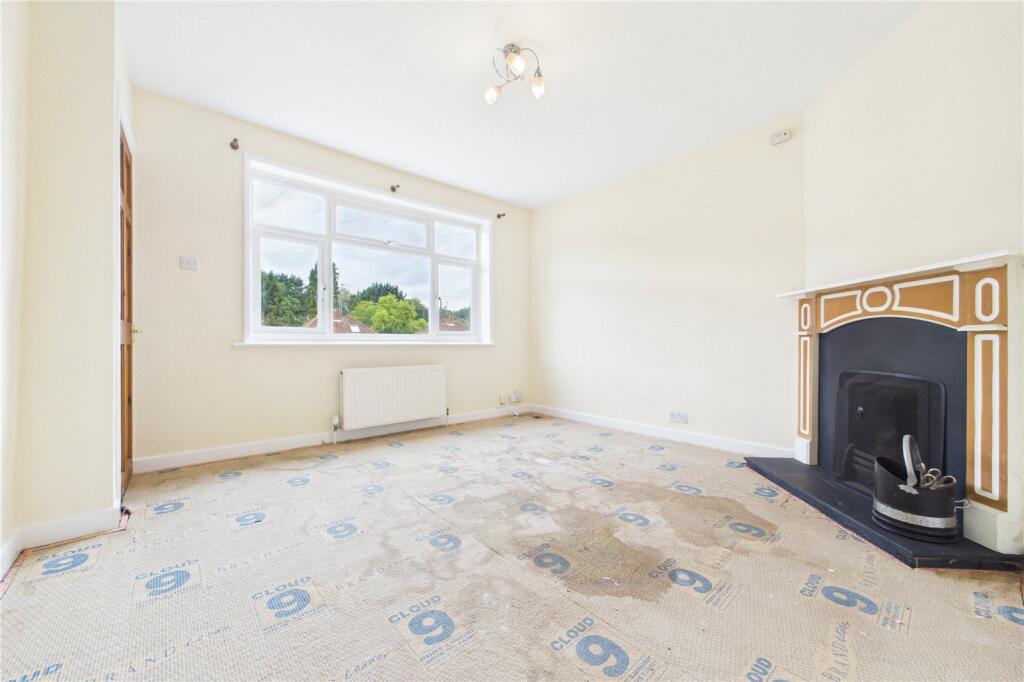 House in Reading - More