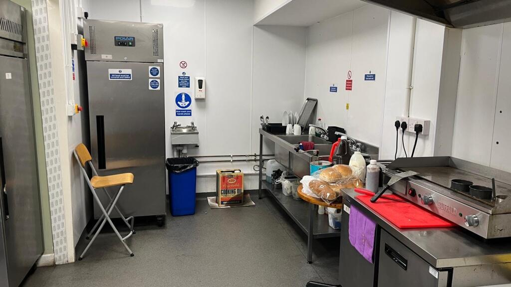 WhatsApp Image 2026-01-06 at 16.16.30 (8).jpeg