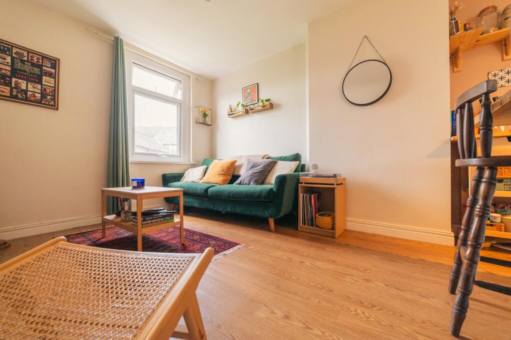Apartment in Cardiff - View 4