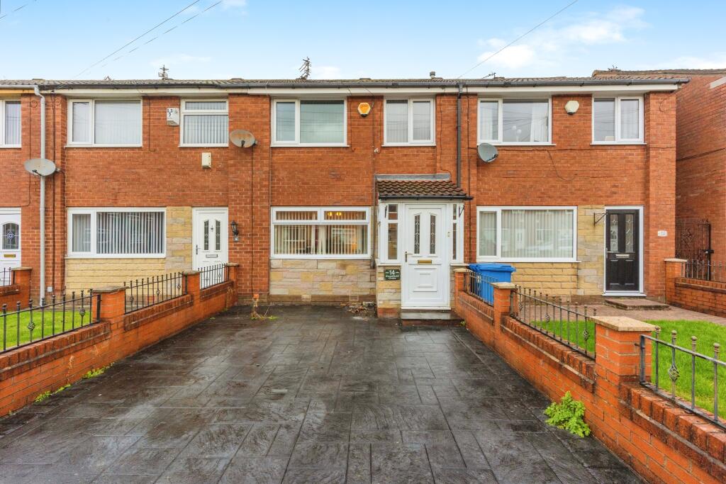 Main image of property: Broadfield grove, Reddish, SK5