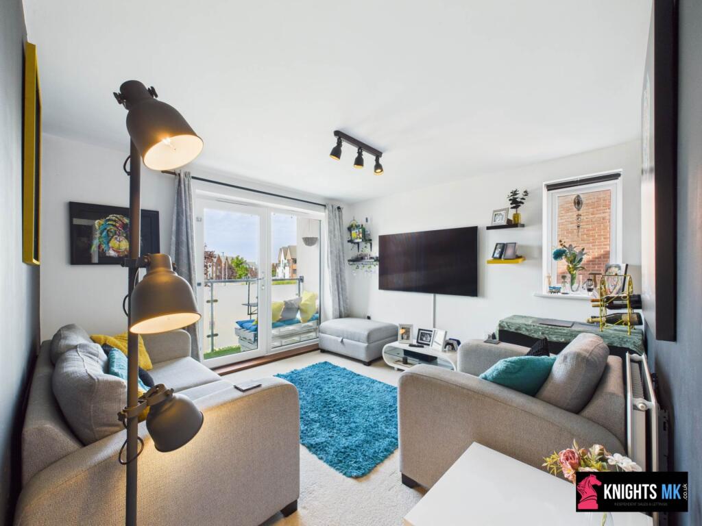 Apartment in Milton Keynes, Fairfields - More