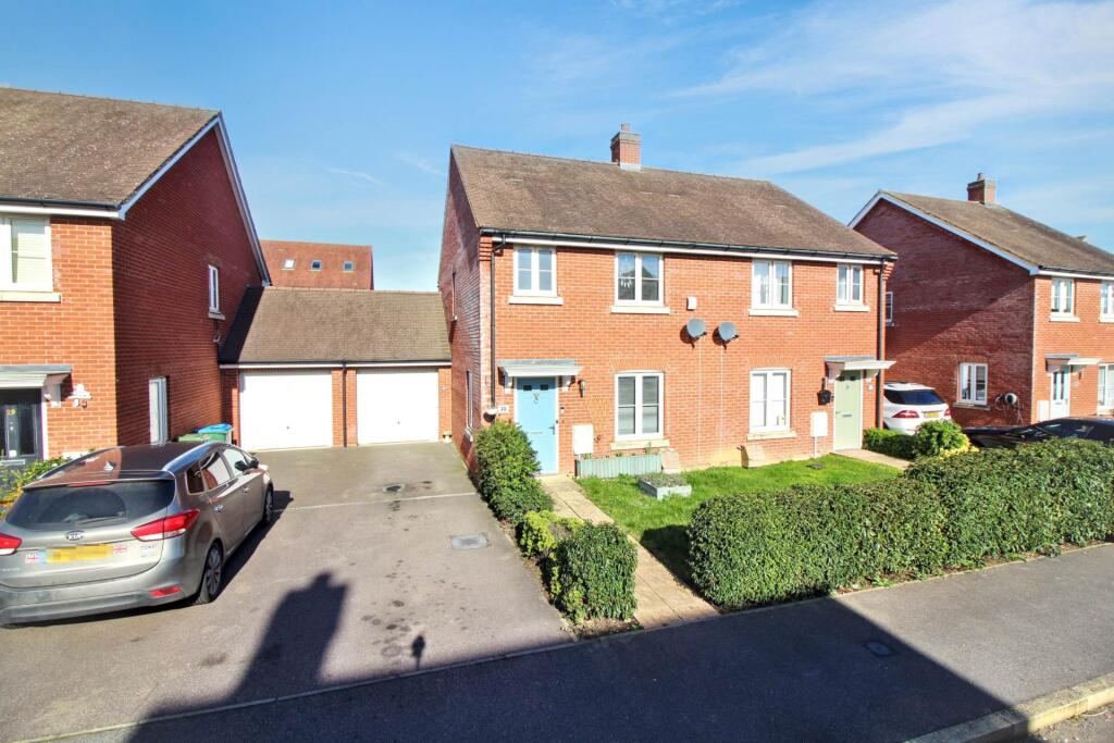 Main image of property: Merryweather Street, Aylesbury