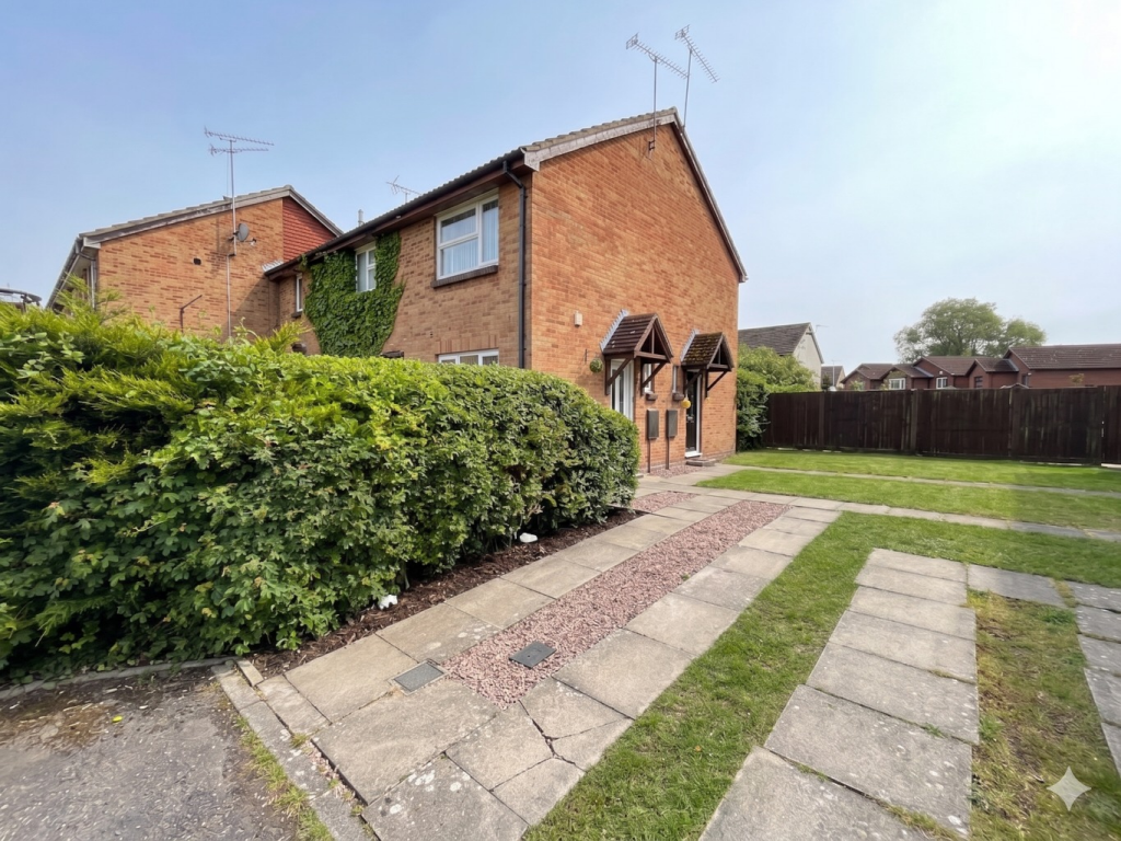 Main image of property: Glenfield Road, Luton, Bedfordshire, LU3 2JA