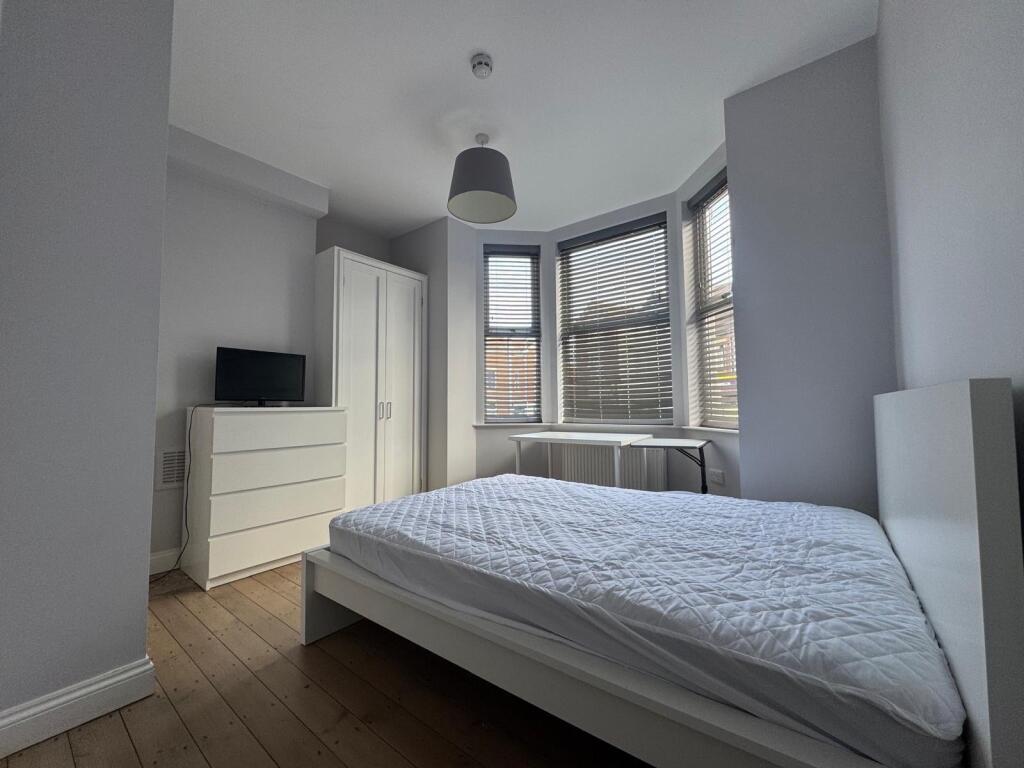 Main image of property: Colwick Road