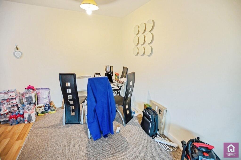 Apartment in Manchester - View 5