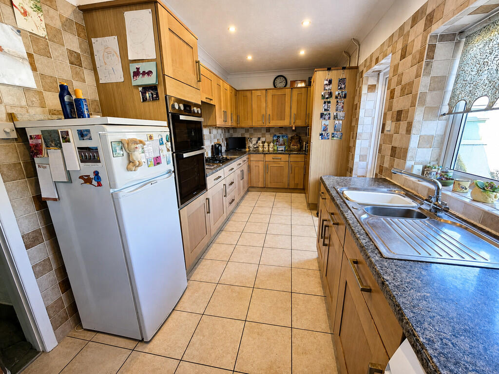 House in Adur, West Sussex - View 5