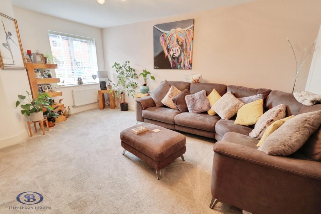 Diamond Close, Shavington, Crewe photo 4