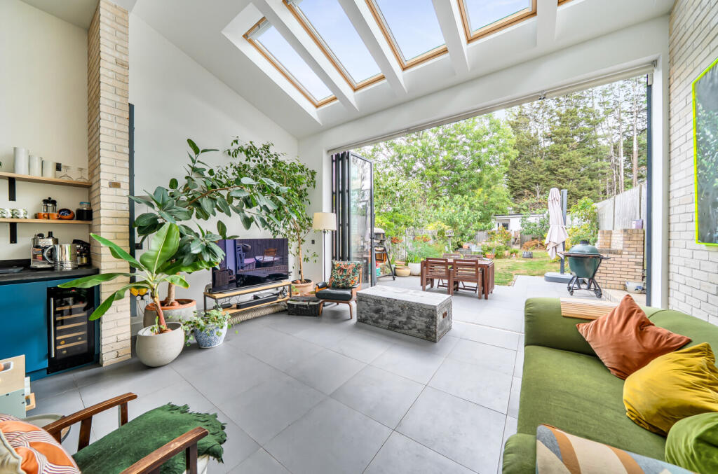 House in London - More