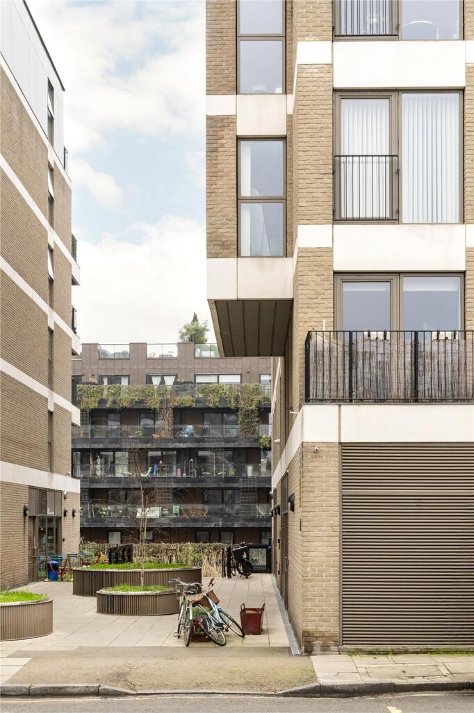 Apartment in London, De Beauvoir Town, Haggerston - View 5