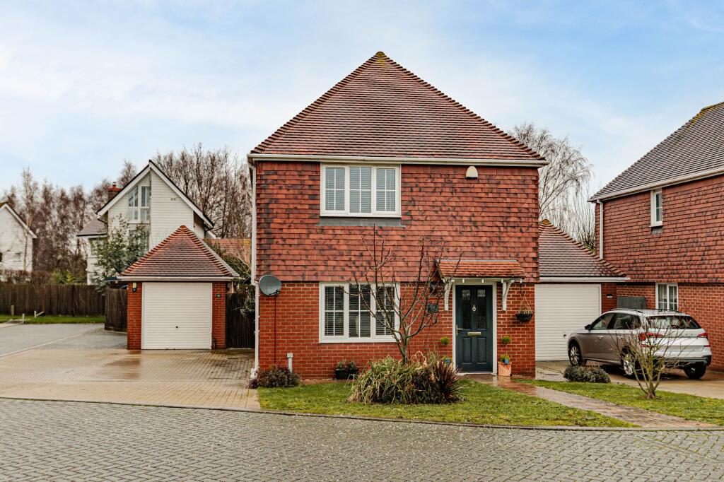 Main image of property: Haze Wood Close, Selling, ME13