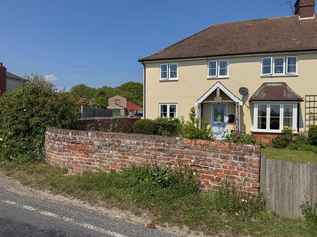 4-bed semi-detached on Thorpe Road, Tendring, Clacton-on-Sea, £475,000