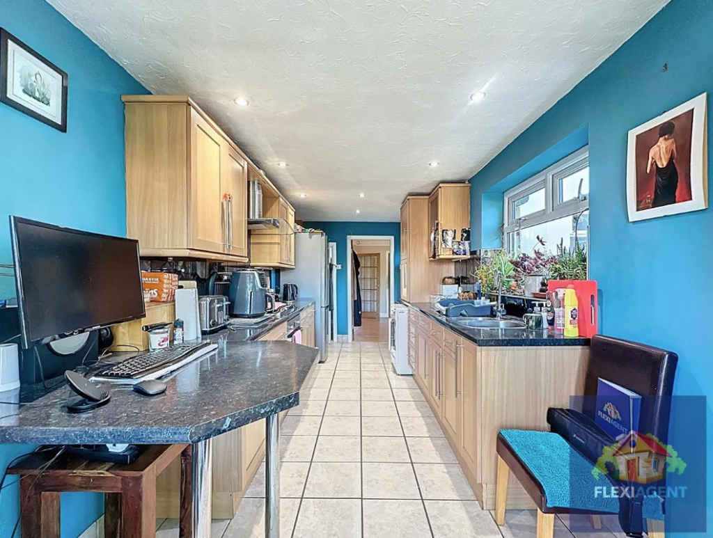 House in Sefton, Liverpool City Region - More