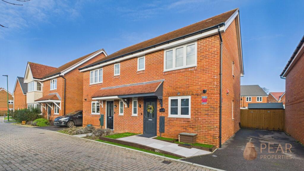 Main image of property: Lavender Close, Worthing, BN13