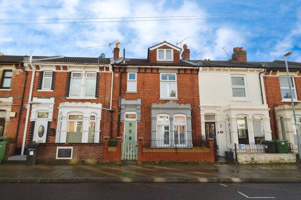 Folkestone Road, Portsmouth, Hampshire, PO3 photo 4