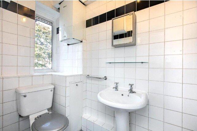 Apartment in London, North Kensington - View 5