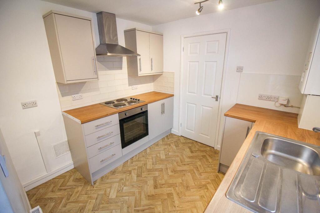 Apartment in Weston-super-Mare, North Somerset - View 5
