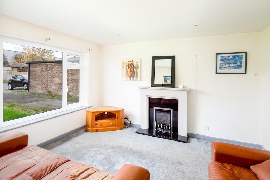Blenheim Drive, Launton, OX26 photo 4
