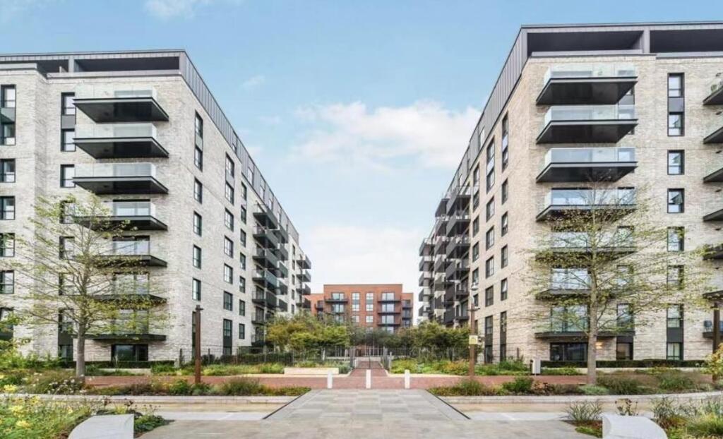 Main image of property: Greenleaf Walk, UB1