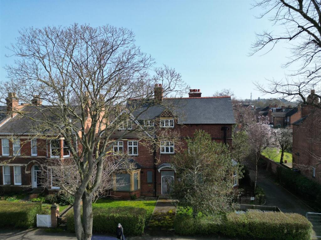 Lillington Road, Leamington Spa - View 2