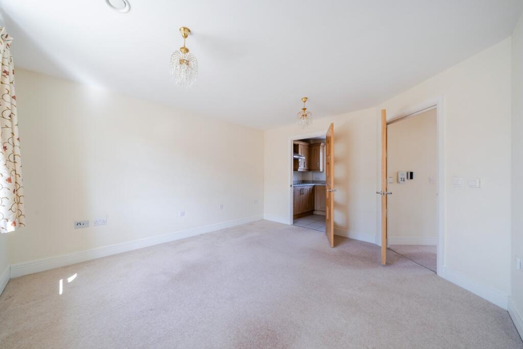 Additional image 6 of High Street, Knowle, Solihull, West Midlands, B93