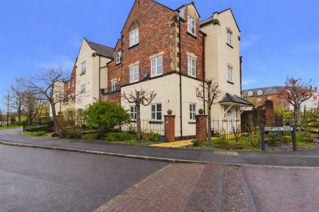 Main image of property: Bampton Drive,  Cottam, PR4