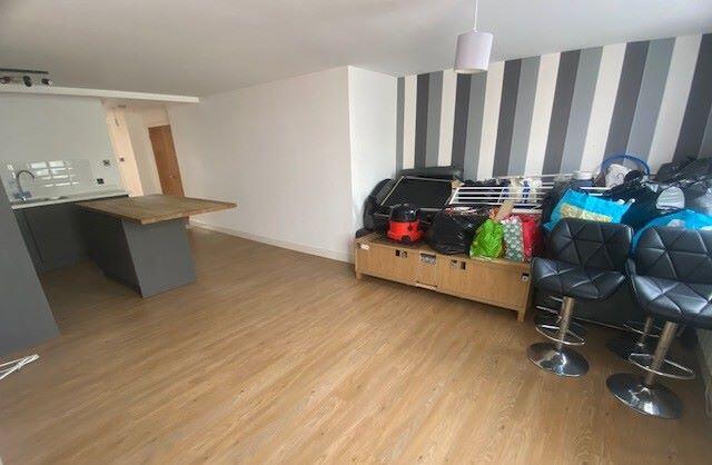 Apartment in Worthing, Broadwater - View 3