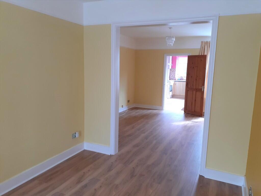 Rounton Road, Waltham Abbey photo 3