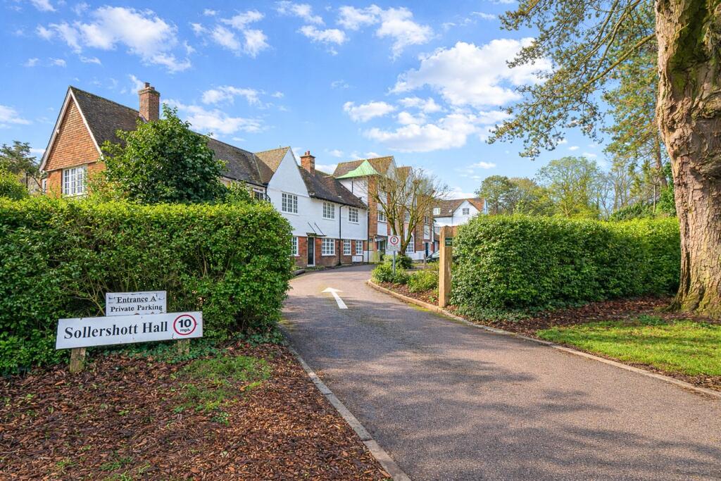 Main image of property: Sollershott East, Letchworth Garden City, SG6