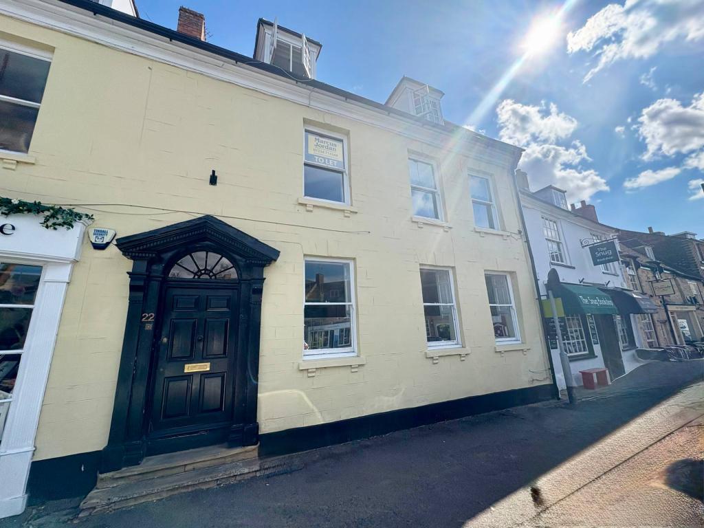 Main image of property: Market Place, Olney, MK46