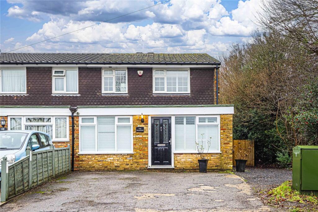 Main image of property: Hempstead Road, Bovingdon, Hemel Hempstead, Hertfordshire, HP3