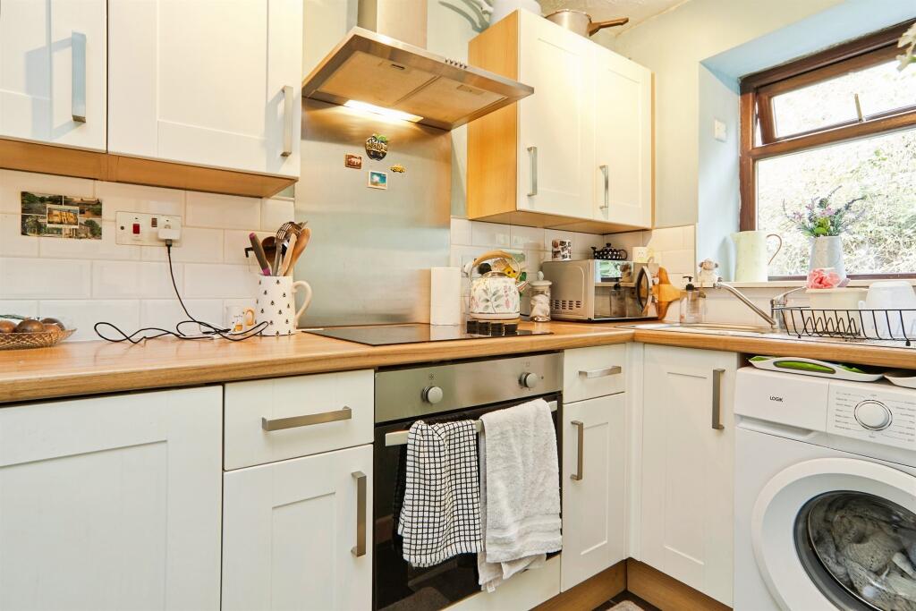 Bolton Grange, Yeadon, Leeds photo 3