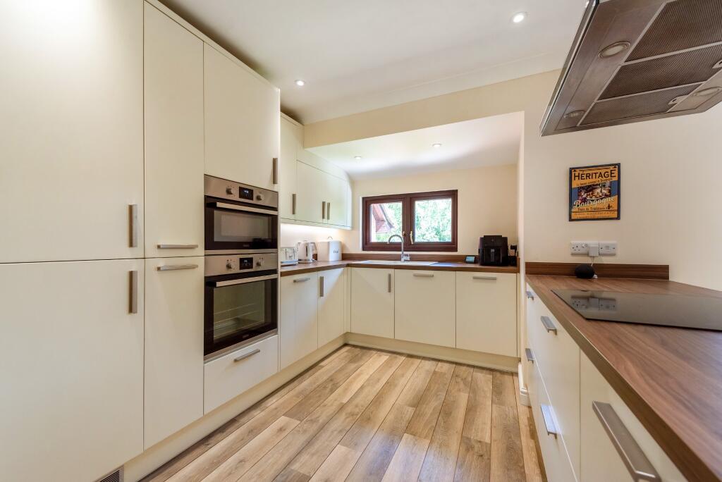 House in Winchester, Olivers Battery - View 4