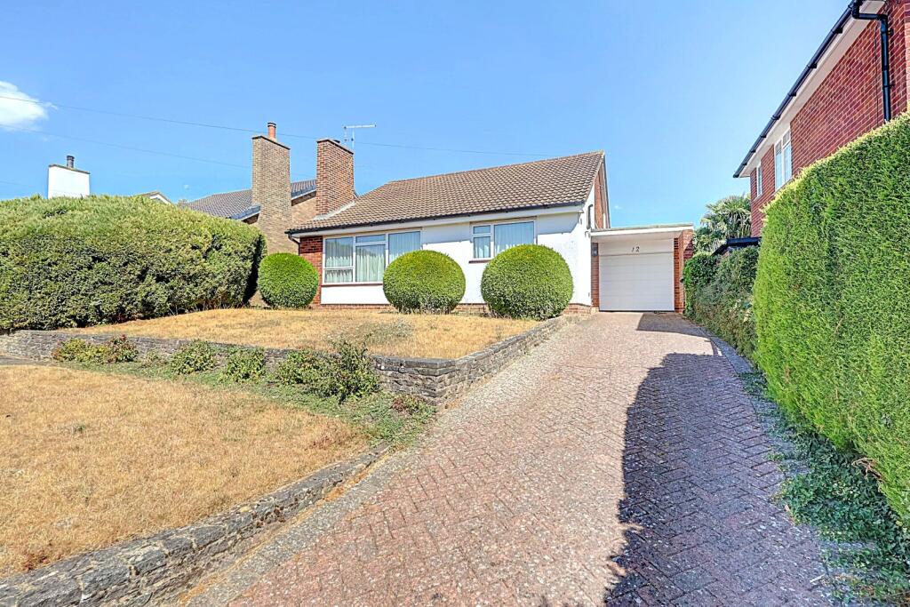 Main image of property: Hazlemere View, Hazlemere, High Wycombe, Buckinghamshire, HP15